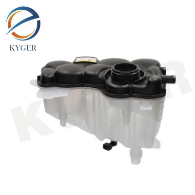 kupować KYGER Auto Part T2H19682 Auto Engine Coolant Recovery Expansion Tank Radiator Bottle Dla Jaguara XE X760 XF X260 T2H4044 produkcja online