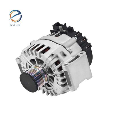kupować 0009068706 Wysokiej jakości części samochodowe Alternator Generator 12V 200A 000 906 87 06 A0009068706 do Mercedes Benz W205 C43 E43 produkcja online