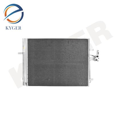 Część samochodowa LR023921 Kondensator klimatyzacyjny dla Land Rover Range Rover Evoque Freelander 2 3.2L LR000566