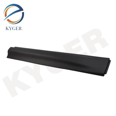 Po prawej stronie drzwi przednich samochodu paska uszczelniająca LR044138 dla Land Rover Range Rover Sports 2014